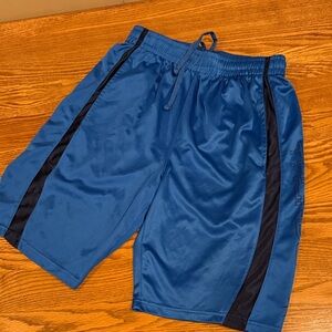 Men’s NBA OKC Thunder Basketball Shorts - M